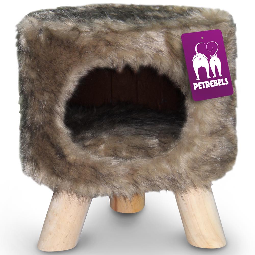 Petrebels Kings & Queens Victoria 45 Cat House - Kohepets